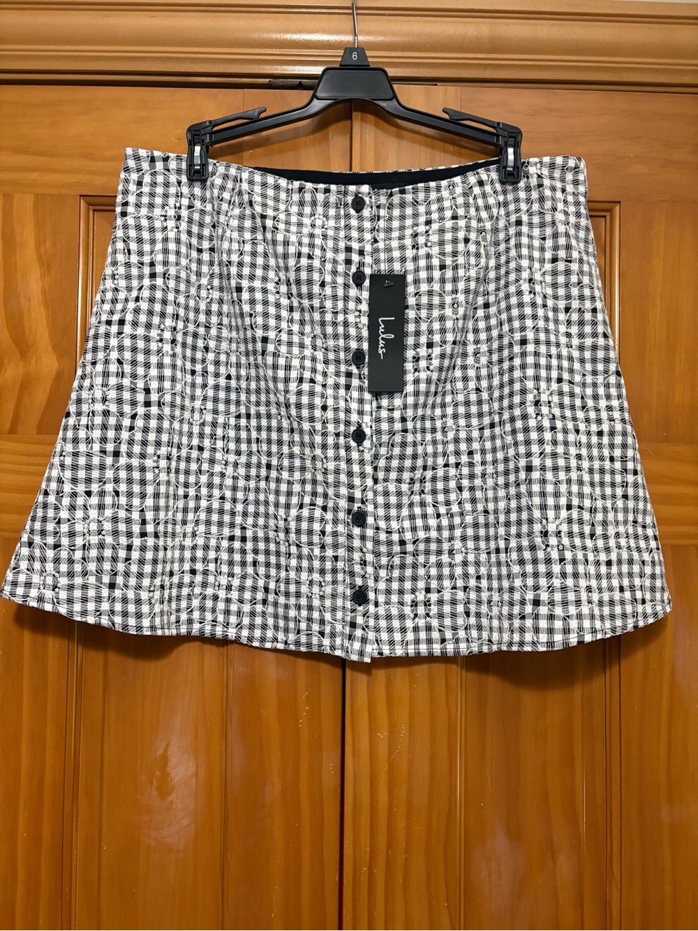 Lulu's Black & White Gingham Button-Front A-Line Skirt Size Small NWT